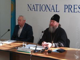 Глава Православной Церкви Казахстана заявил, что никто не отберет детей и не разгонит стариков из приюта отца Софрония